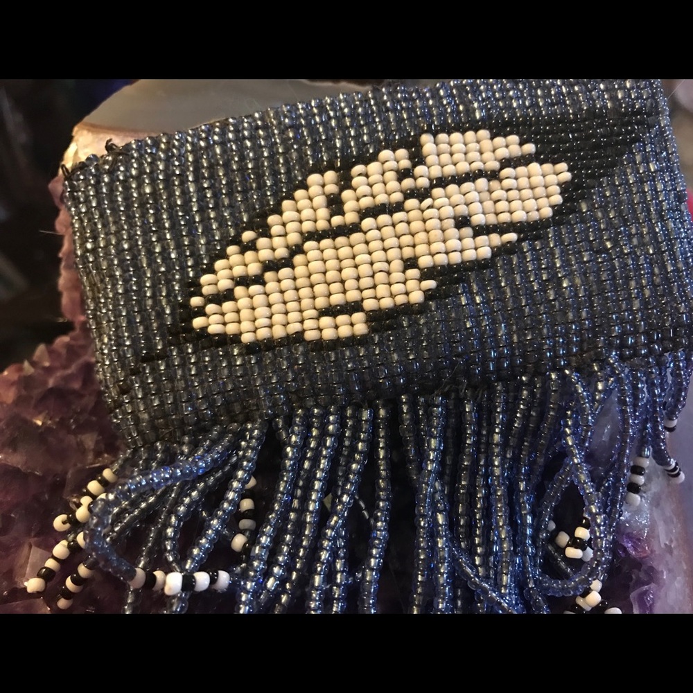 New-Hand Beaded Blue Feather Barette